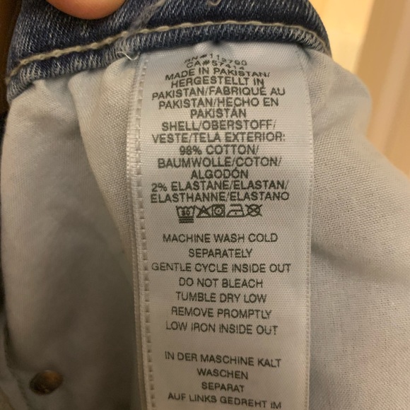 True Religion Ricky Flap Raw Edge Short - Picture 9 of 9